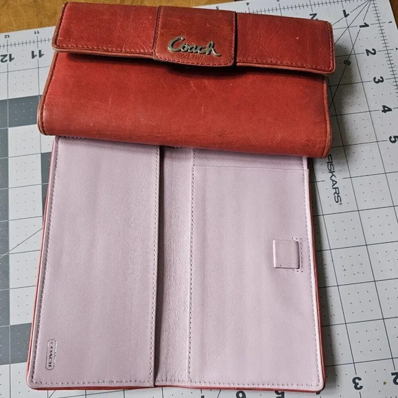 Coach Vintage Red Leather Trifold Checkbook Wallet Designer - Picture 12 of 14